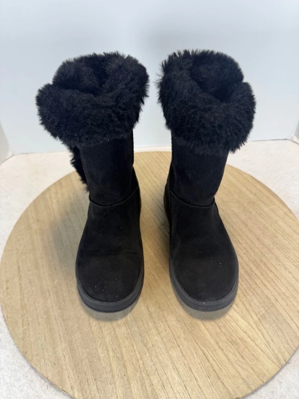 SO Girls Size 2 Black Faux Fur Suede Winter Boots Button Mid Calf Kohl’s
